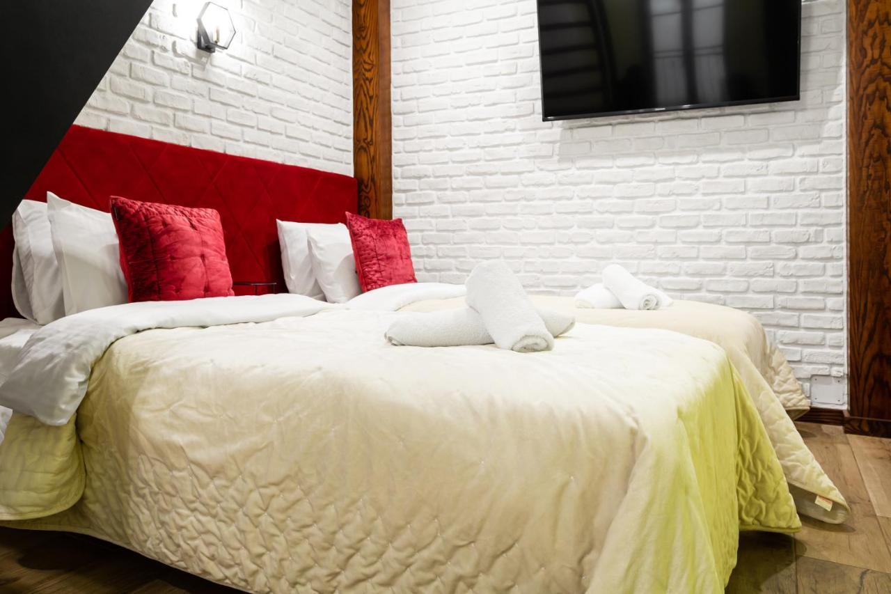 Househost Apartment:Bracka 3/15A クラクフ エクステリア 写真